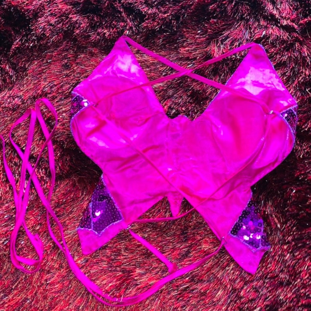 BUTTERFLY TOP !!! - Picture 3 of 3